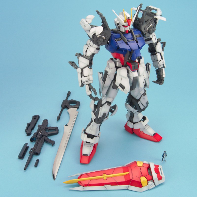 GAT X105 Strike Gundam 1/60 Scale Perfect Grade Model Bandai BUILT