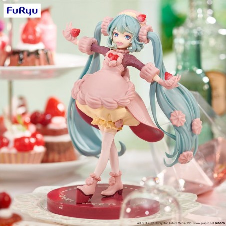 Vocaloid Series Hatsune Miku Strawberry Chocolate Short Ver. Sweet Sweets FuRyu