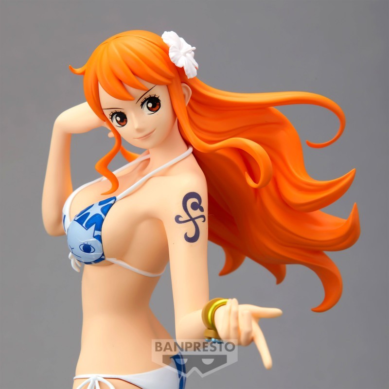 One Piece Nami Splash Style Ver. Glitter & Glamours figure