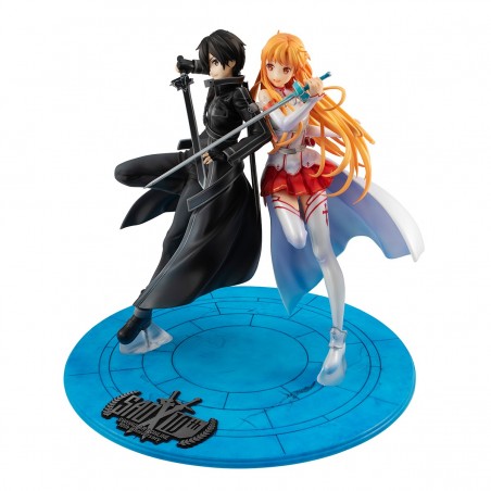 Sword Art Online Kirito & Asuna 10th Anniversary Lucrea Megahouse (PRE-VENTA)