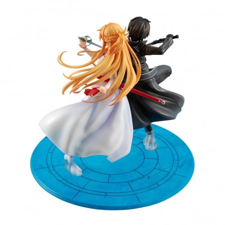 Sword Art Online Kirito & Asuna 10th Anniversary Lucrea Megahouse (PRE-ORDER)